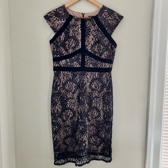 Nightway Collections Navy Sequin Cap Sleeve Dress Size 6P - Picture 3 of 7